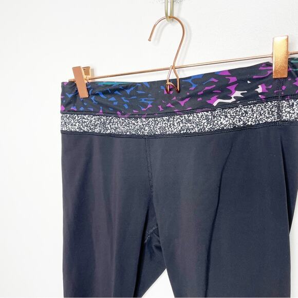LULULEMON Run Inspire Crop II Black Purple Teal 6 - Picture 3 of 6
